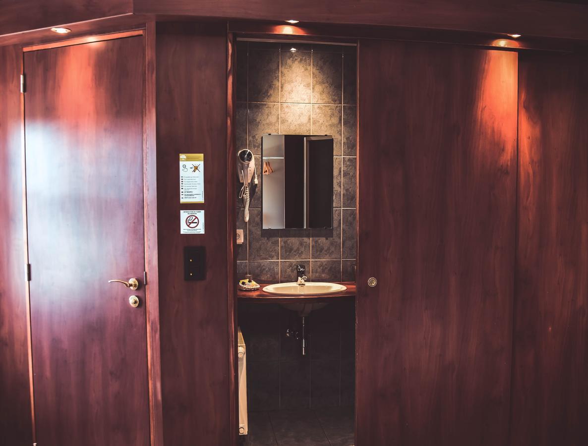 Hotel L'Etoile De Marie Rocroi Kültér fotó